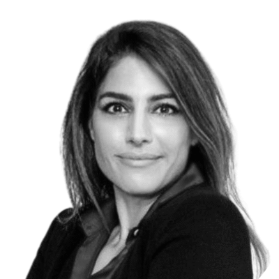 Burcu Karabağ - Headshot